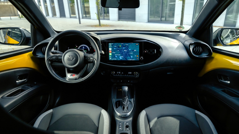 toyota aygo x hybrid Desde 19.100 € Toyota hibrido motor 3,8 litros gasolina venta España 8