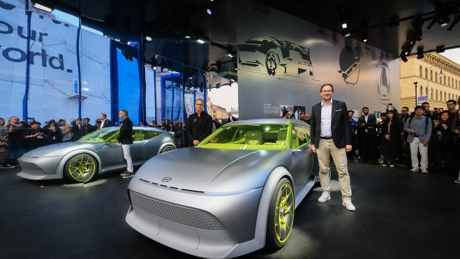 hyundai concept three at iaa mobility 2025 on site 08