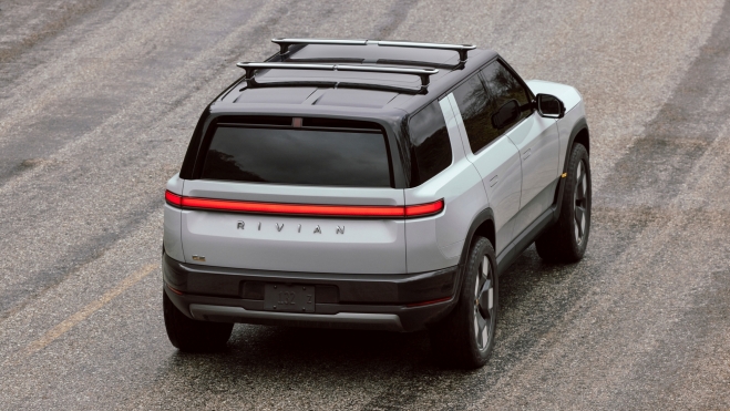 Rivian R2 Trasera