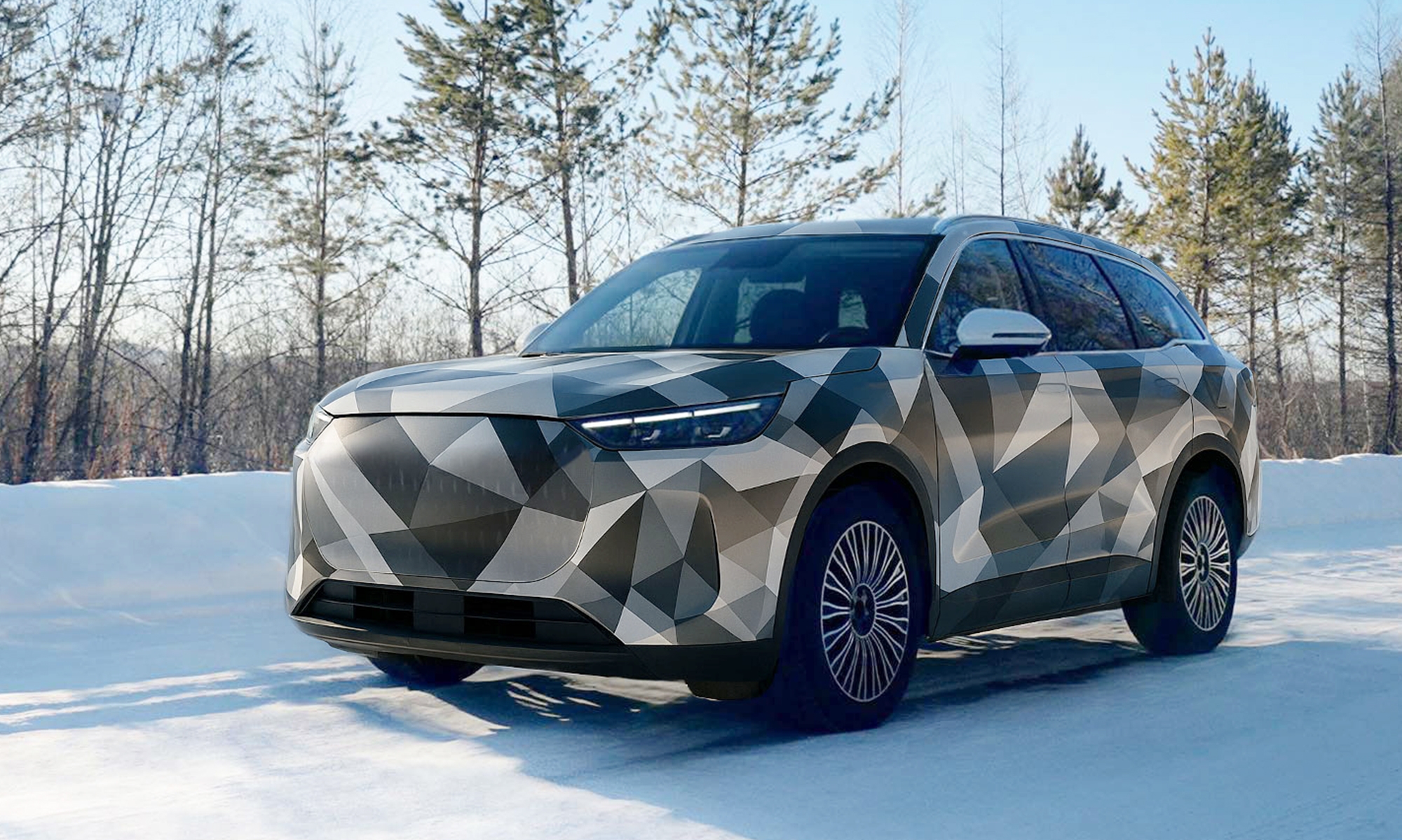 Aún no ha llegado a España, pero el próximo SUV híbrido EBRO s900 podría venderse en Bulgaria a partir del año que viene. 
