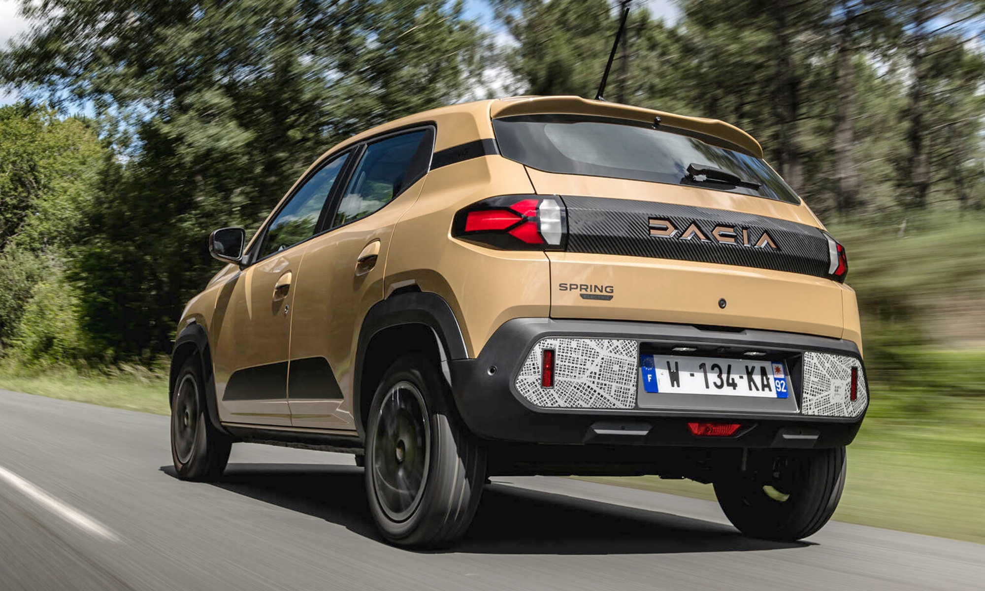 Dacia ya sabe cómo será su futuro Spring que llegará en 2027.