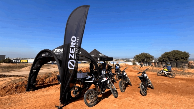 1758735532398 1758735532398