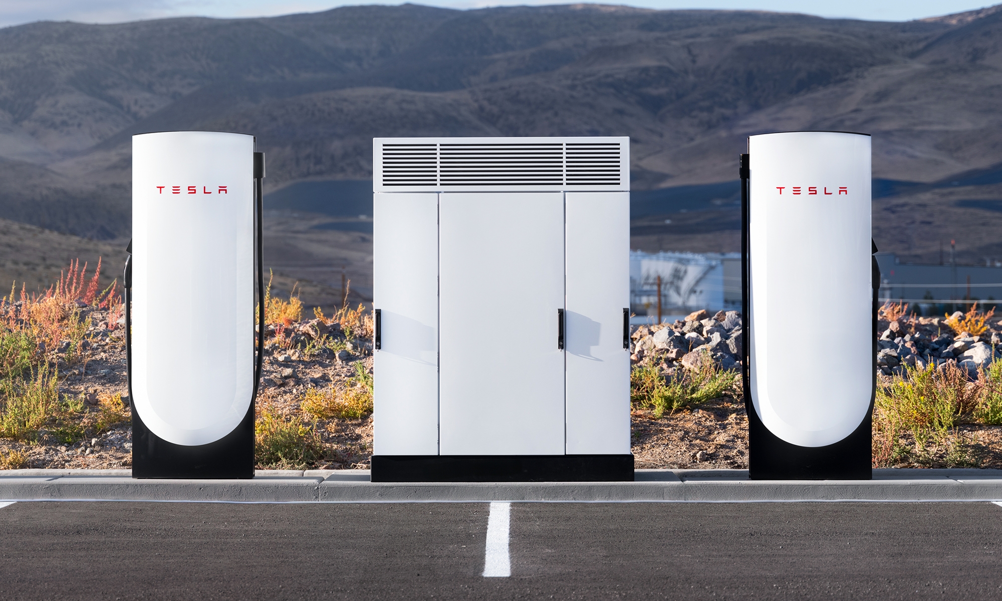 La actualización de los Tesla Supercharger V4 hace que alcancen los 500 kW de potencia de carga.