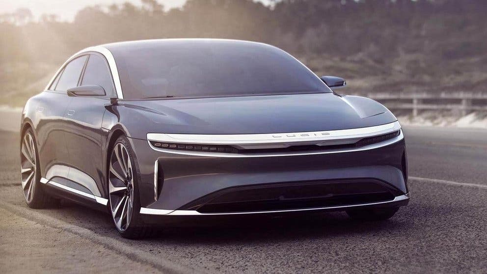  Lucid Air. 