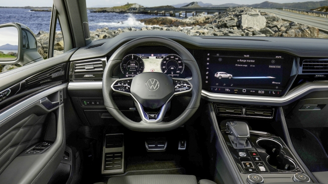 Volkswagen touareg phev 4