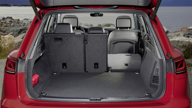 Volkswagen touareg phev 5