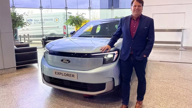 jim farley ceo ford advierto ventas coches electricos bajada mitad 2