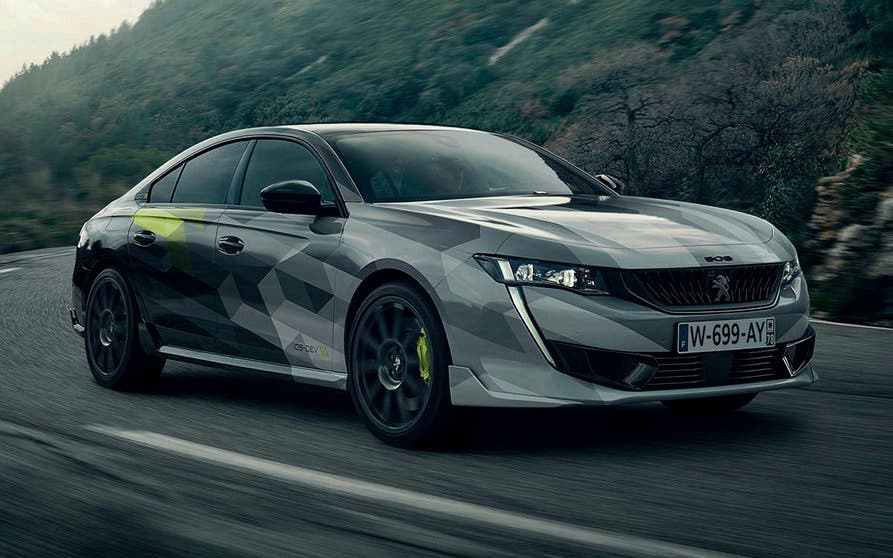  Peugeot 508 Plug-In Hybrid PSE, el primero de la nueva gama PSE de alto rendimiento, heredera de los GTi. 