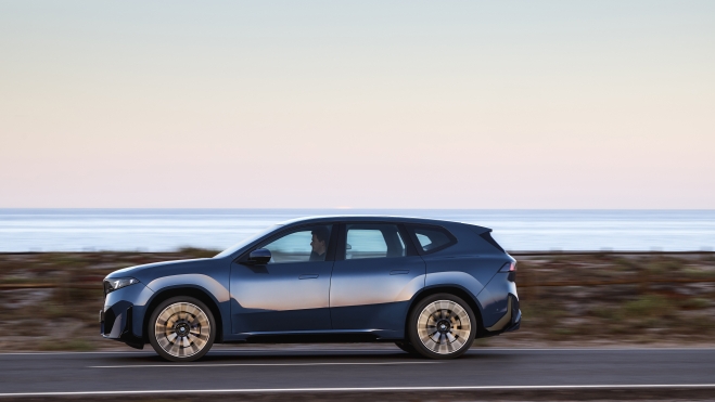 P90615620 highRes the new bmw ix3 50 x