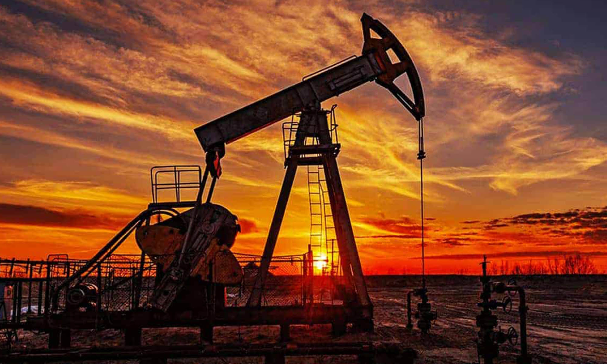 En 2026, el superavit de petróleo -y de posible gasolina- en todo el mundo será suficiente para abastecer tres veces a España.