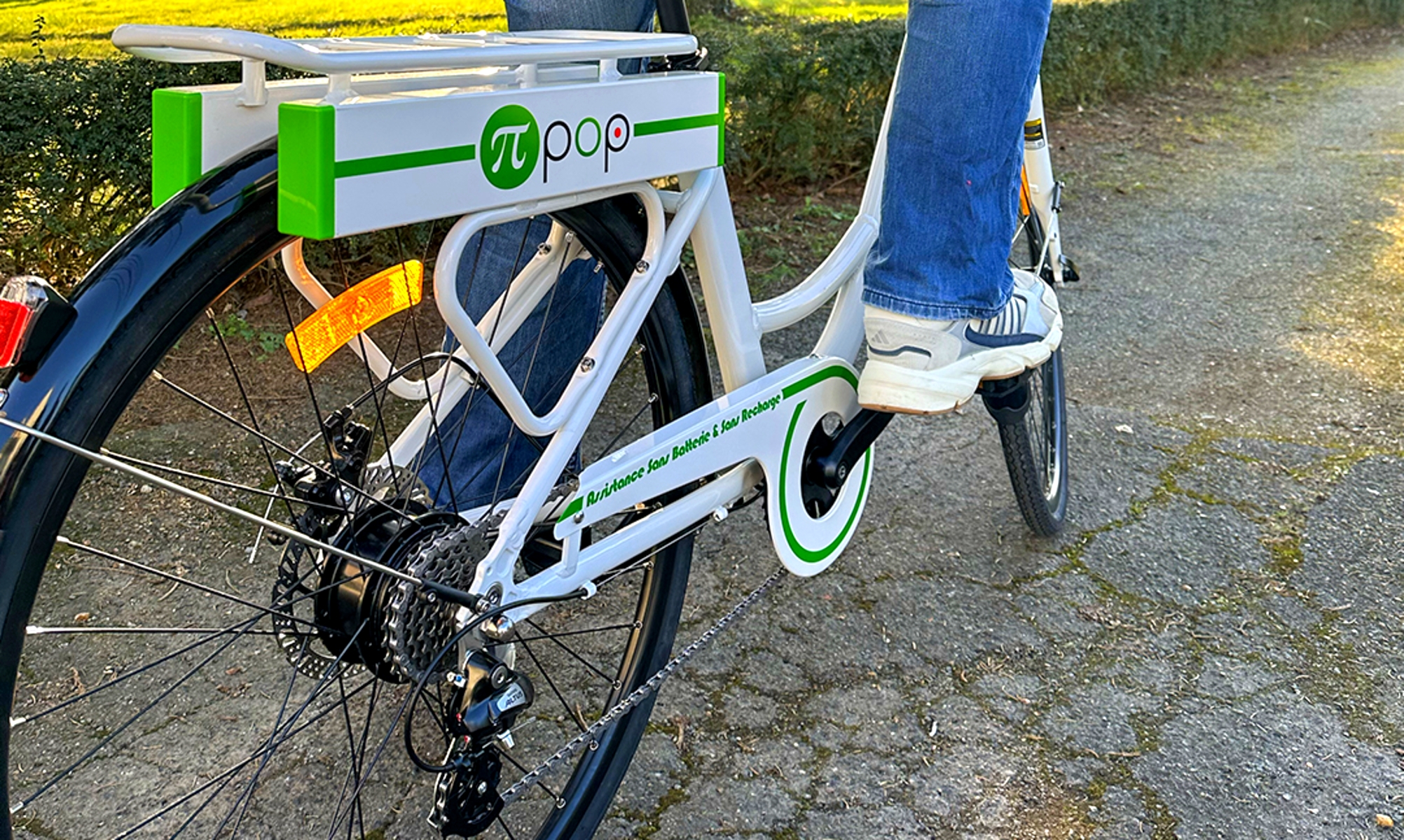 Esta bicicleta sustituye la batería por unos supercondensadores (Foto: Pi-POP).