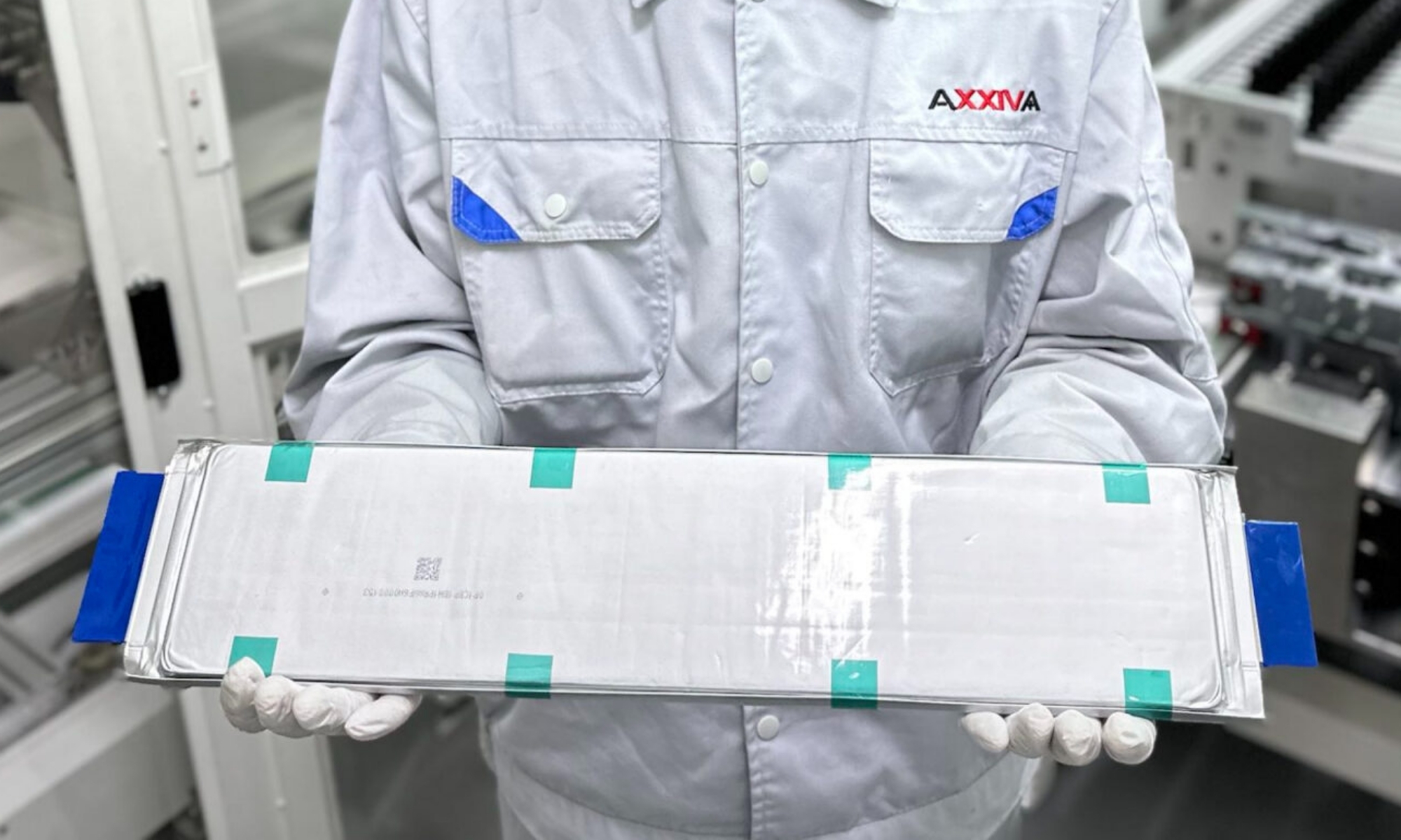 600 Wh/Kg y hasta 1.500 kilómetros de autonomía teórica. 600 Wh/Kg y hasta 1.500 kilómetros de autonomía teórica.