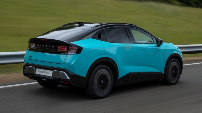 Nissan LEAF 2025 Trasera copia Nissan LEAF 2025 Trasera copia