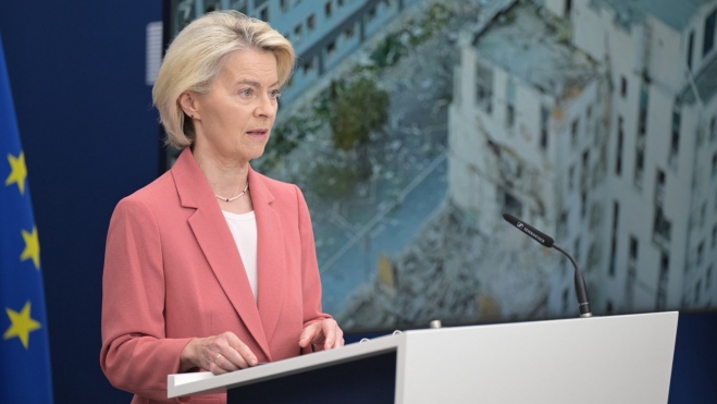 europa bruselas revision prohibicion coches combustion gasolina diesel 2025 europa bruselas revision prohibicion coches combustion gasolina diesel 2025