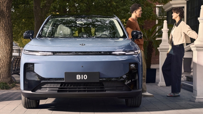 B10LifestyleExterior2 B10LifestyleExterior2