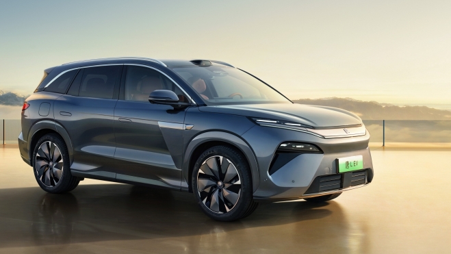 BYD Tang L Delantera BYD Tang L Delantera