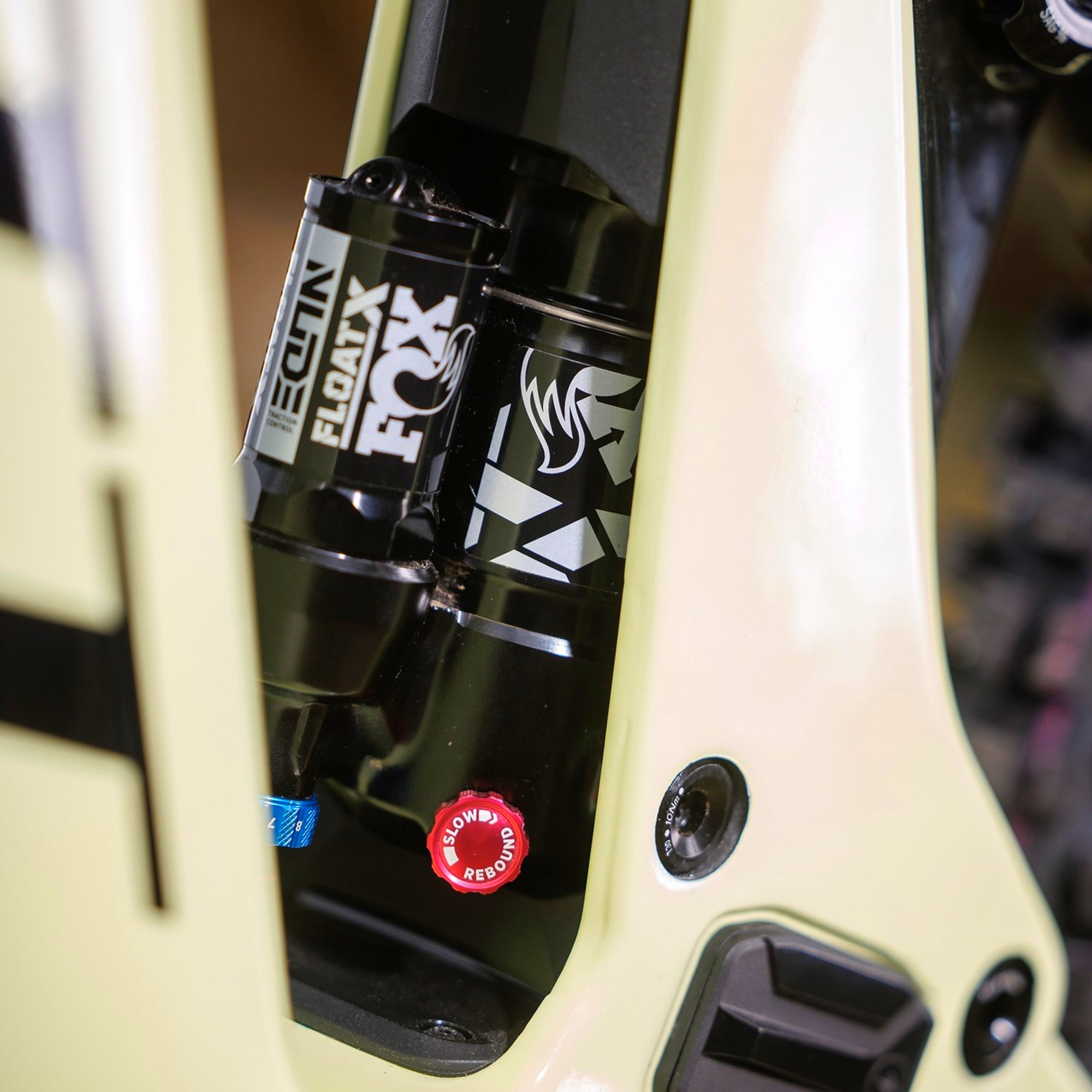 bicicleta scott patron st 900 rc luminary green swirly black 2025 (4)