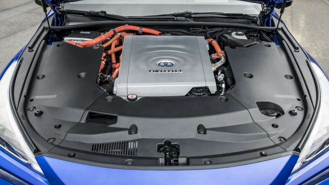 Toyota Mirai (1) Toyota Mirai (1)