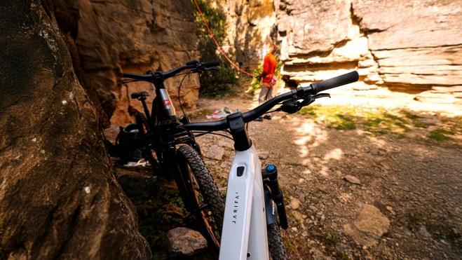 focus jarifawebstie pictures slider 1200x800 1 2