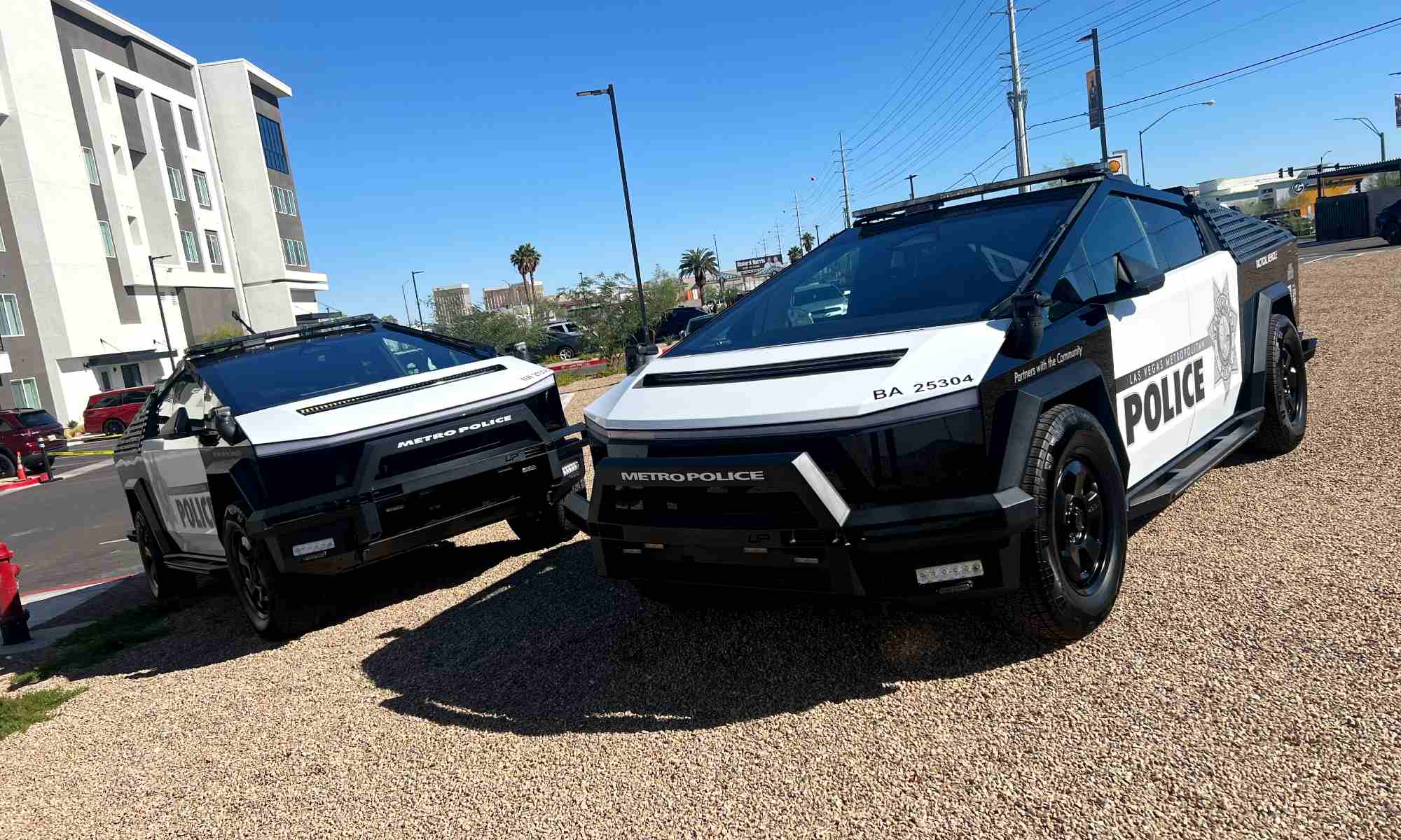 Tesla Cybertruck policía