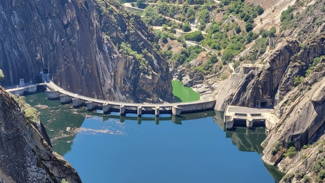 presa de aldeadavila energia renovable hidroelectrica 3