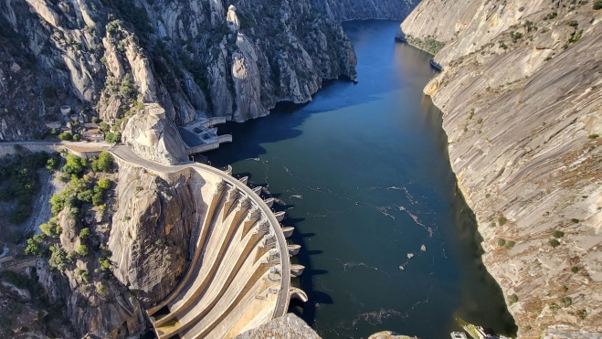 presa de aldeadavila energia renovable hidroelectrica 5