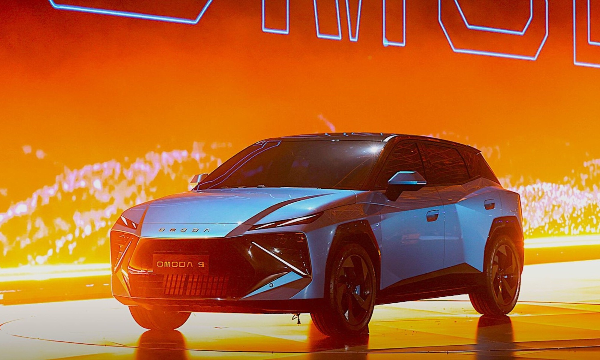 El OMODA 4 -antes OMODA 3- será el próximo coche del Grupo Chery, que acaba de anunciar baterías con hasta 1.500 km de autonomía. El OMODA 4 -antes OMODA 3- será el próximo coche del Grupo Chery, que acaba de anunciar baterías con hasta 1.500 km de autonomía.