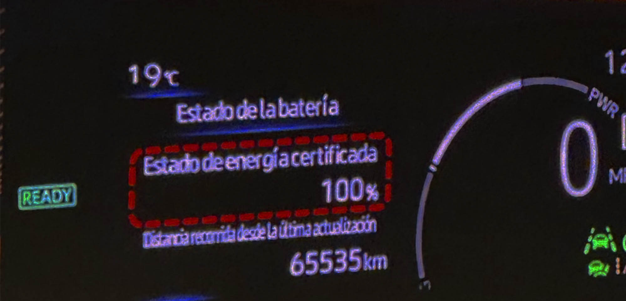 toyota chr electrico cuadrode mando 3