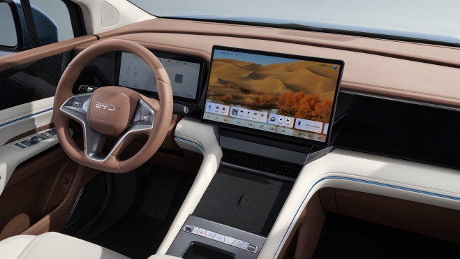 BYD M9 Interior