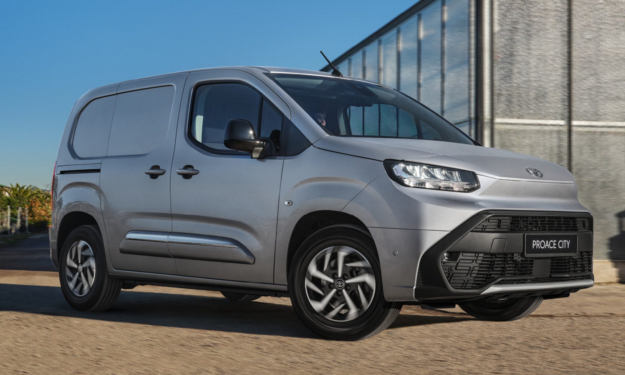 toyota proace city van gx plus precio electrica