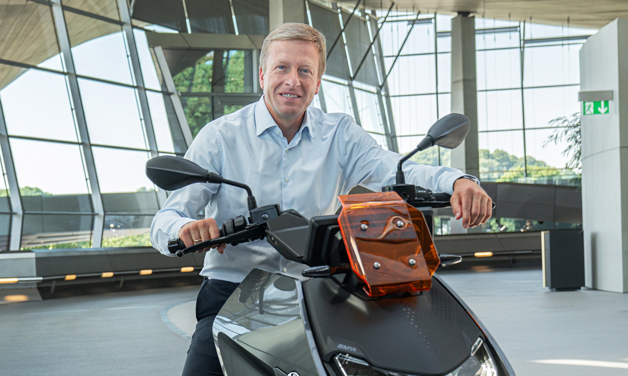 Oliver Zipse, CEO de BMW, ha lanzado esta petición a la Unión Europea.