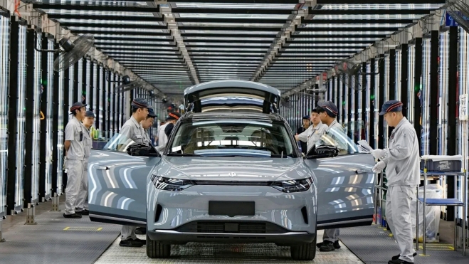 China se ha convertido en la fábrica de coches eléctricos del mundo. China se ha convertido en la fábrica de coches eléctricos del mundo.