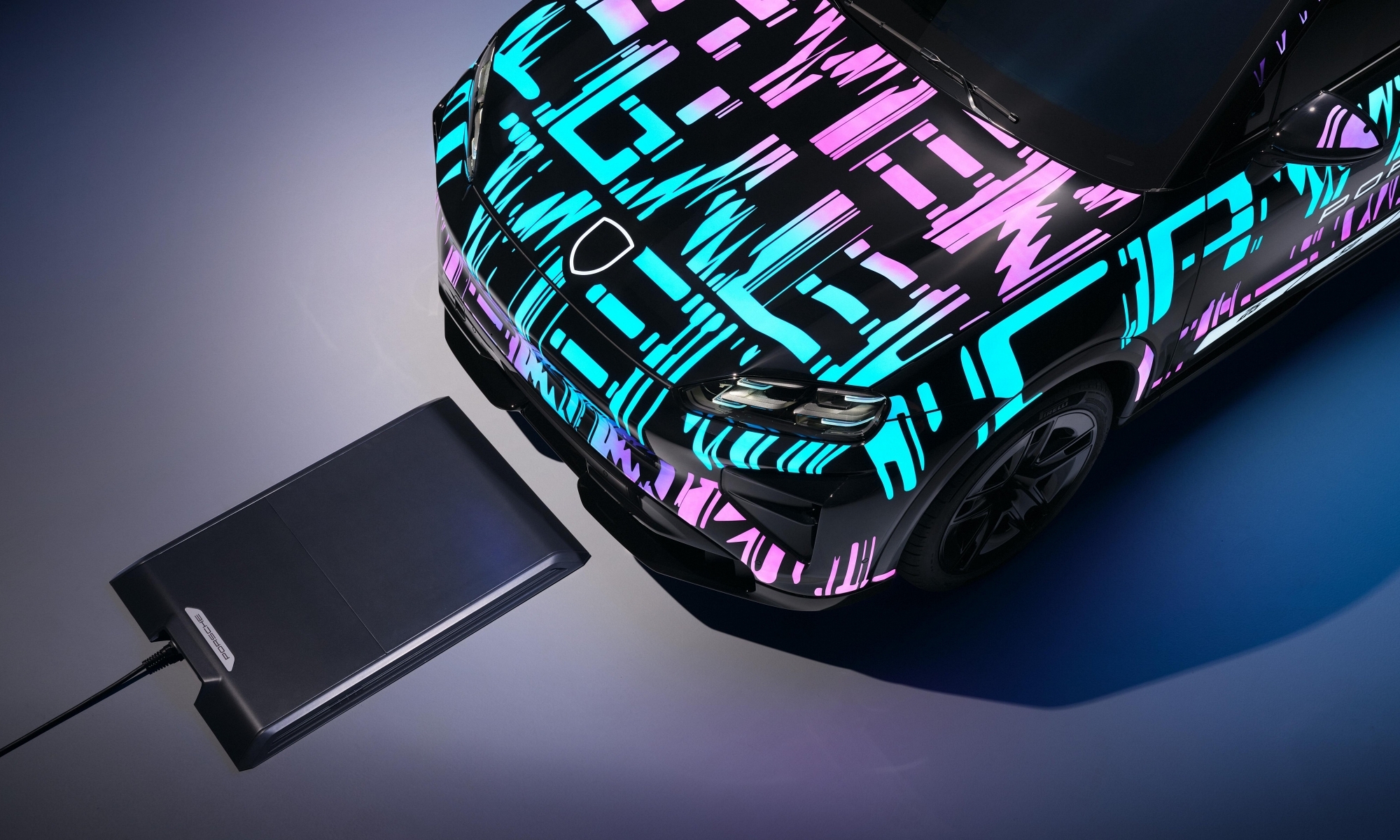 El Cayenne será el primero en emplear un sistema de carga inductiva.