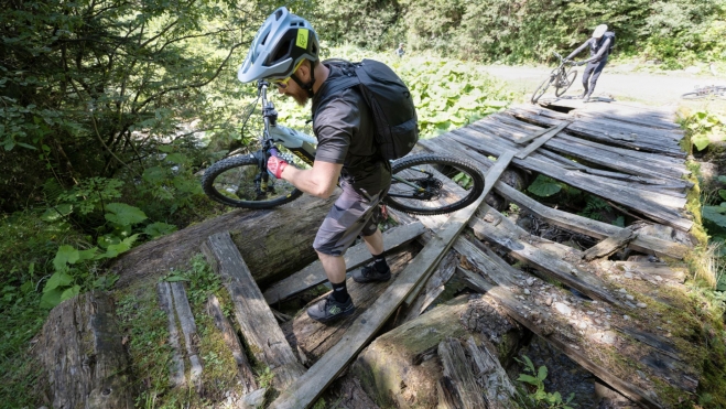 1762327863 1470 690afd378a3b2007420493 m s r25 143 1762327863 1470 690afd378a3b2007420493 m s r25 143