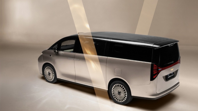 Geely Galaxy V900 Trasera