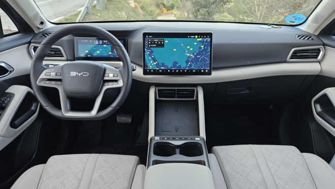 BYD ATTO 2 DM i 1,8 litros de gasolina 1.000 km autonomía precio 18.190 € nuevo SUV híbrido enchufable baratoventa España (25) BYD ATTO 2 DM i 1,8 litros de gasolina 1.000 km autonomía precio 18.190 € nuevo SUV híbrido enchufable baratoventa España (25)