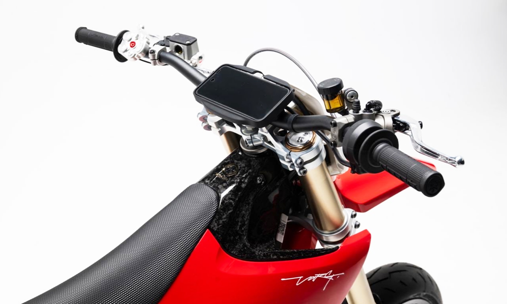 stark future baterias cilindricas eve carga ultrarrapida