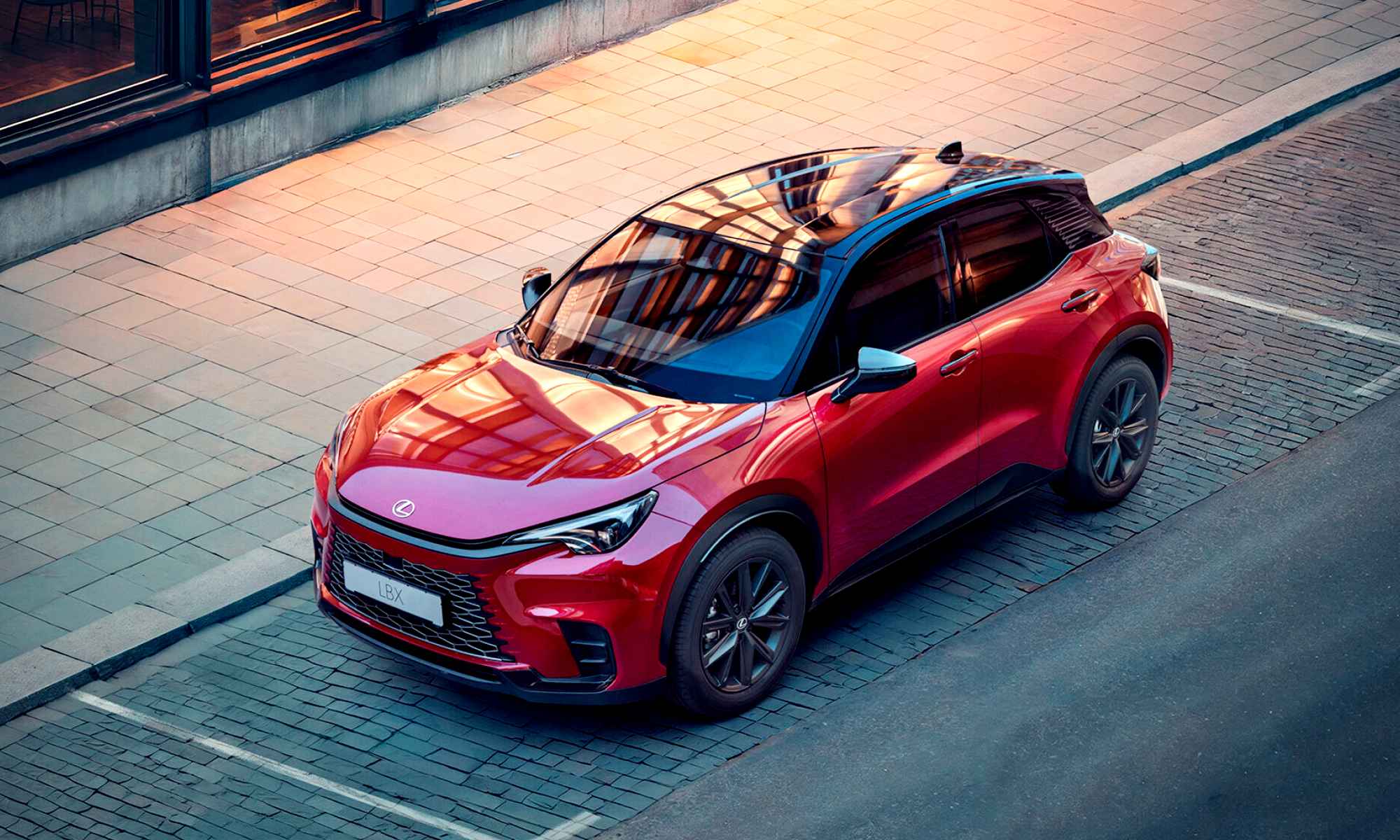 Lexus LBX