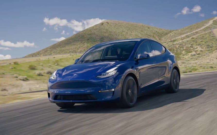  Tesla Model Y 