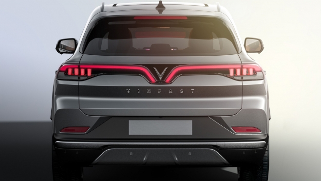 vinfast vf8 juicio problemas recarga 24 horas 2