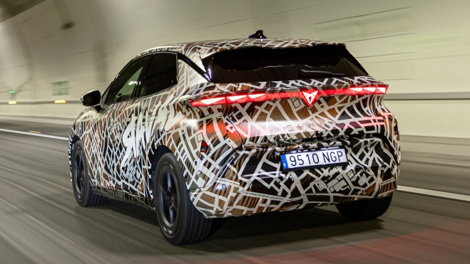 cupra raval prueba potencia precio lanzamiento cupra raval prueba potencia precio lanzamiento