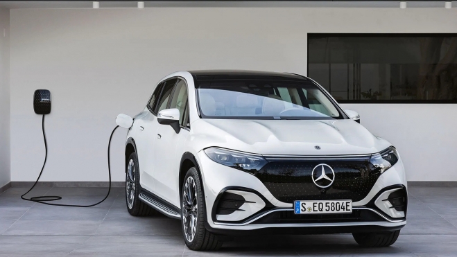 mercedes eq black friday 2000x1200 mercedes eq black friday 2000x1200