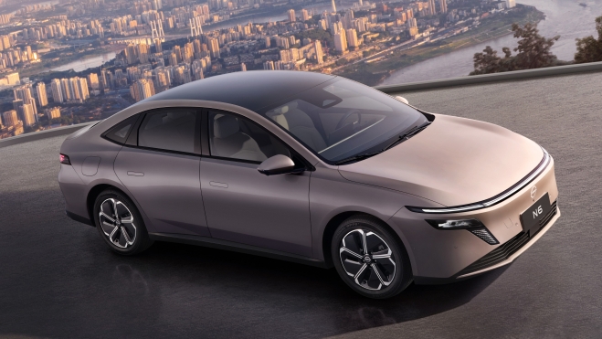 11.200 euros Nissan híbrido barato España rival BYD Seal 6 4