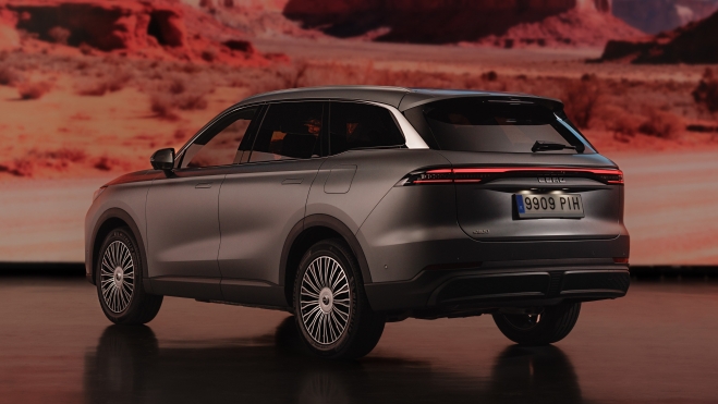 EBRO s900 Gasta 1,7 L100 km fabrica España 1.050 km autonomía 425 CV (9)