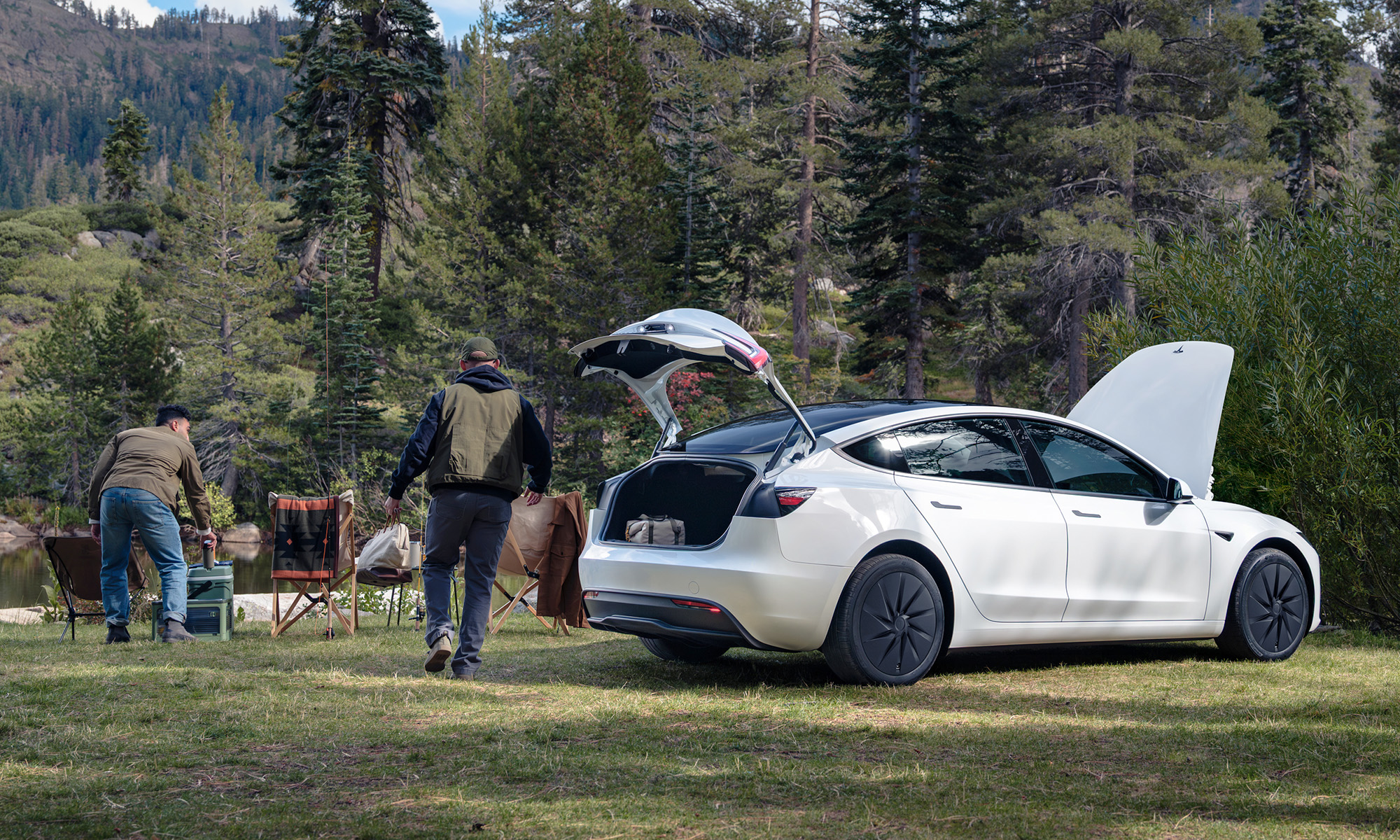 El Tesla Model 3 Standard sigue siendo de los mejores en la relación equipamiento/practicidad/precio.