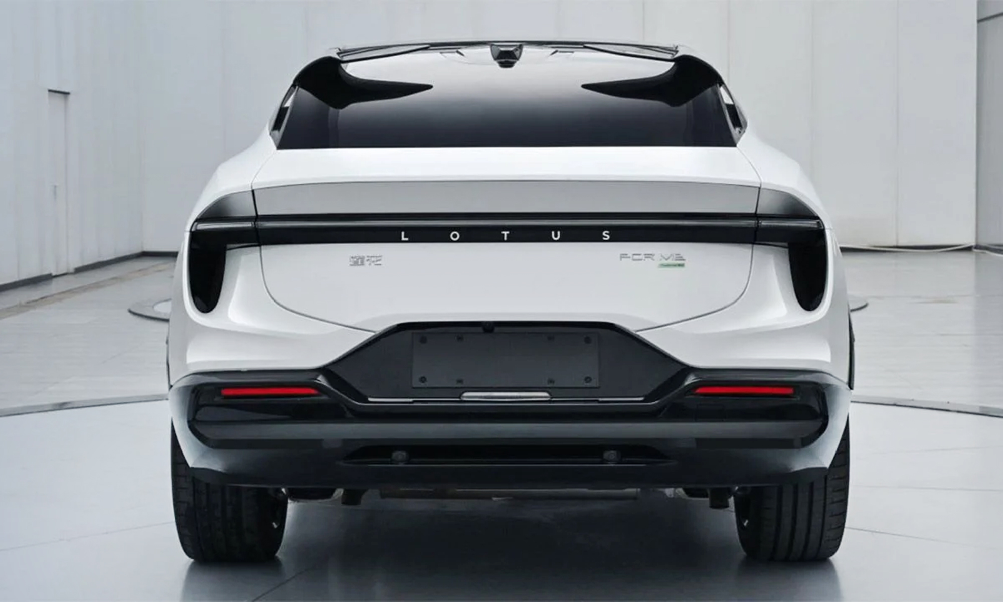 El Lotus Eletre For Me llega con 420 km de autonomía eléctrica.