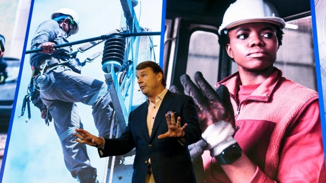 jim farley preocupado industria automovil europa 2