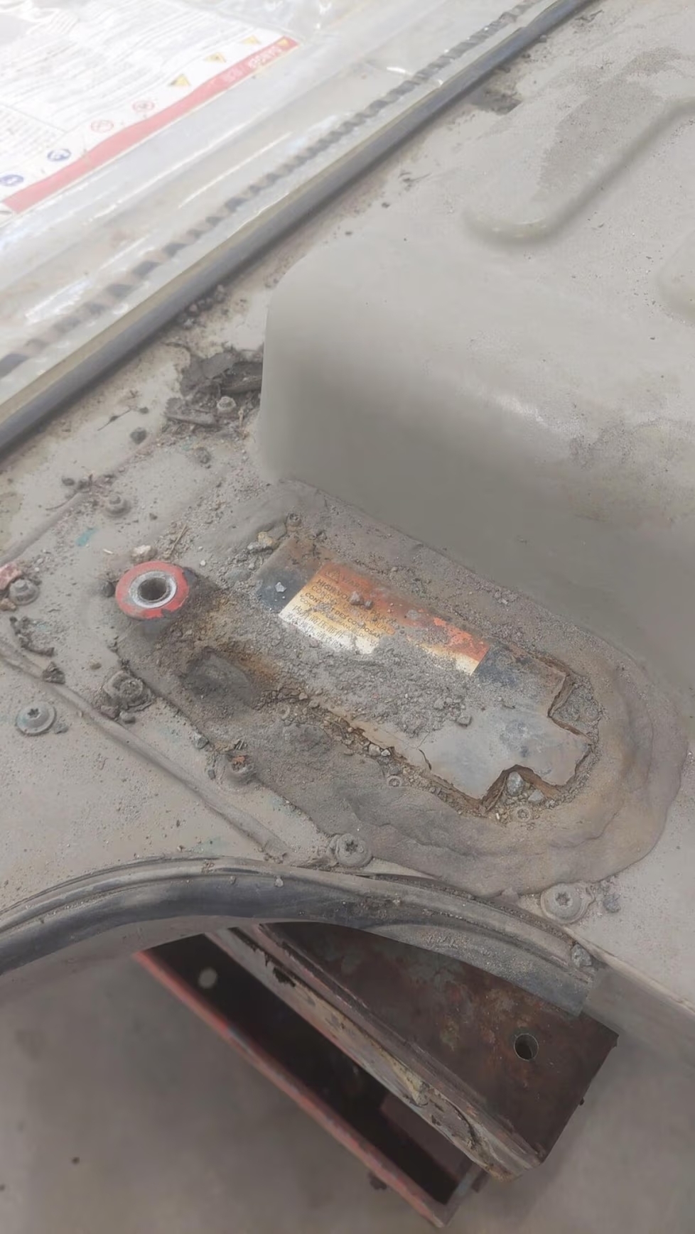 cubierta oxidad Tesla 15.000 €, arreglo coche gracias Youtube secador sólo cientos de euros cubierta oxidad Tesla 15.000 €, arreglo coche gracias Youtube secador sólo cientos de euros