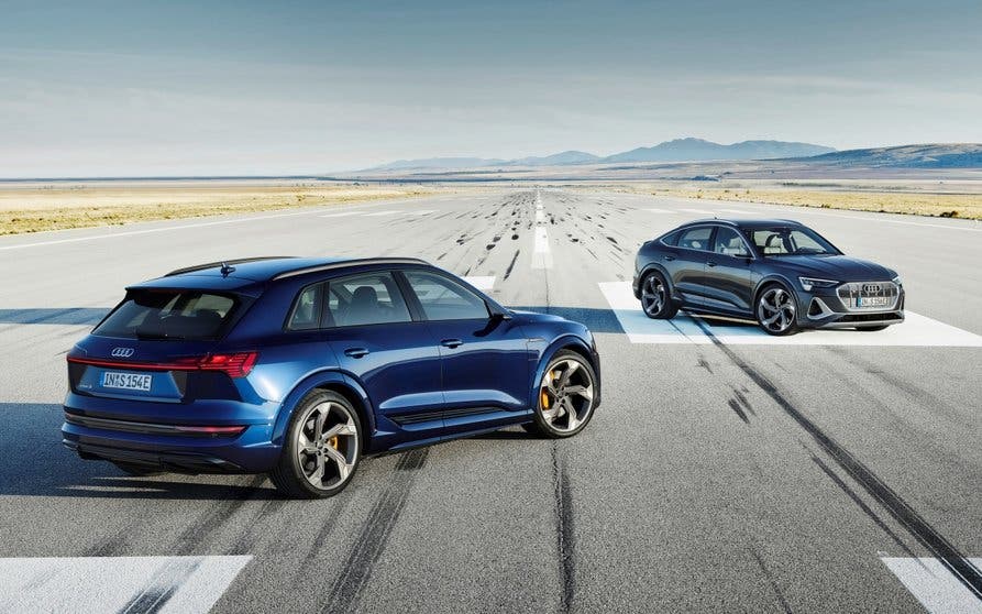  Audi e-tron S y e-tron S Sportback 