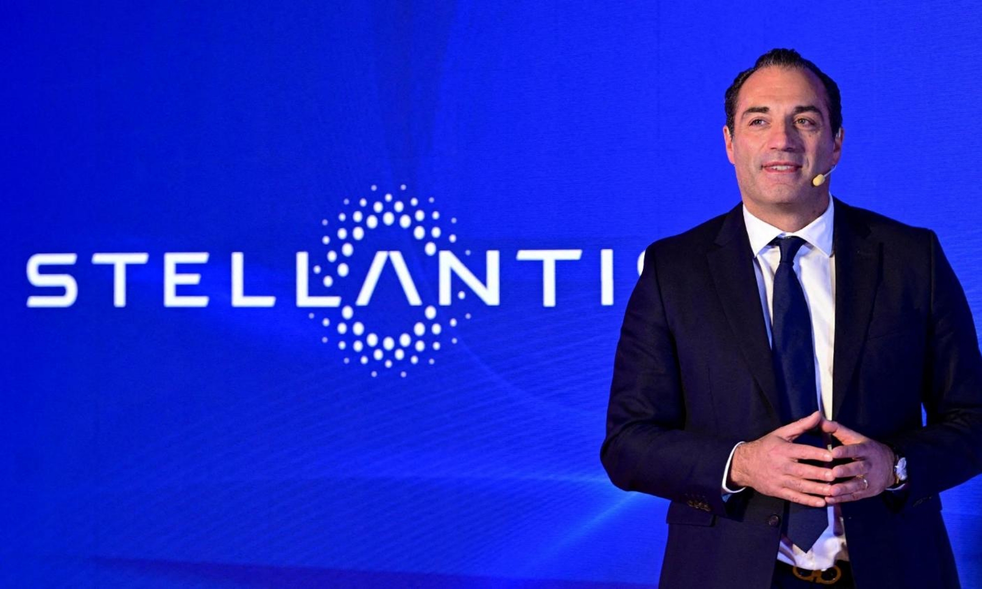 Antonio Filosa tiene un plan para Stellantis: más ventas y menos beneficios a corto plazo.